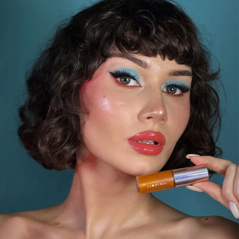 Dazzle Crush Lip Oil - Image 10