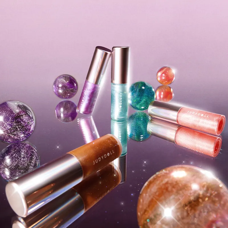 Dazzle Crush Lip Oil - Image 3