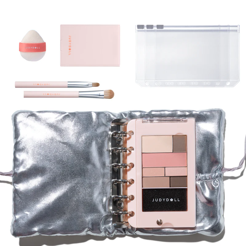 DIY Makeup Book - Image 3