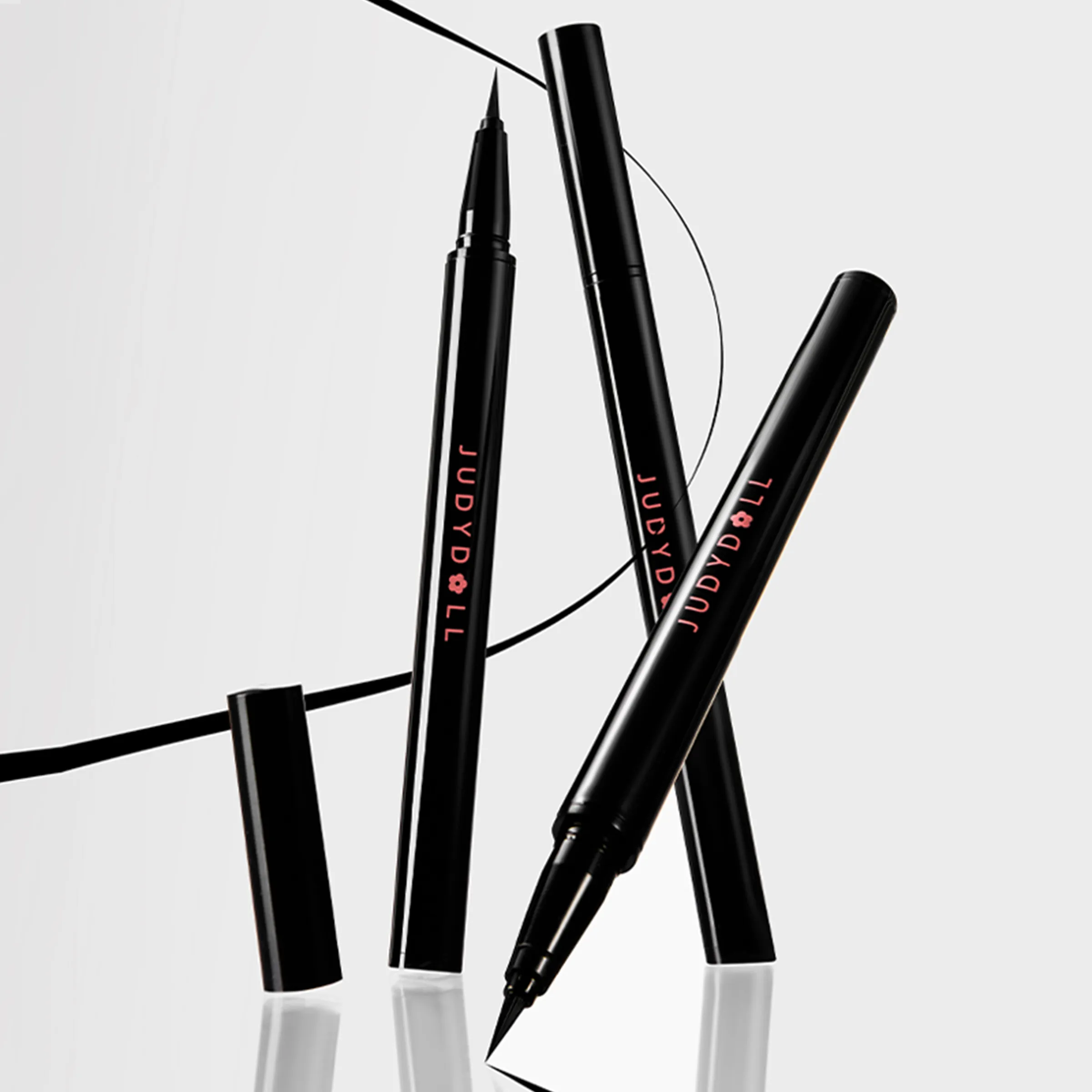 Ink Glider Longlasting Liquid Eyeliner - Image 3
