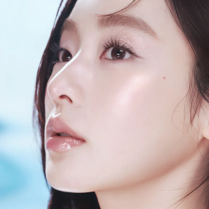 Sheer Tinted Highlighter - Image 16